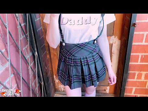 ❤️ Schoolgirl sucks a Dick go domhain agus fucks ionad ranganna. ❤️❌  Gnéas  linn ❌️❤